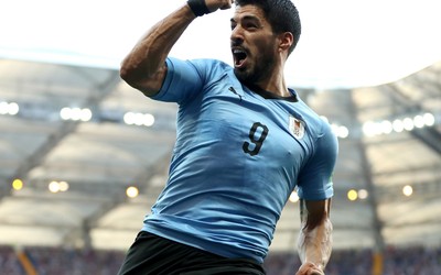 GG体育讨论-诺伊尔失误后遭球迷批评